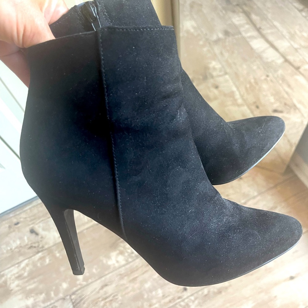 Ankle booties, black faux suede